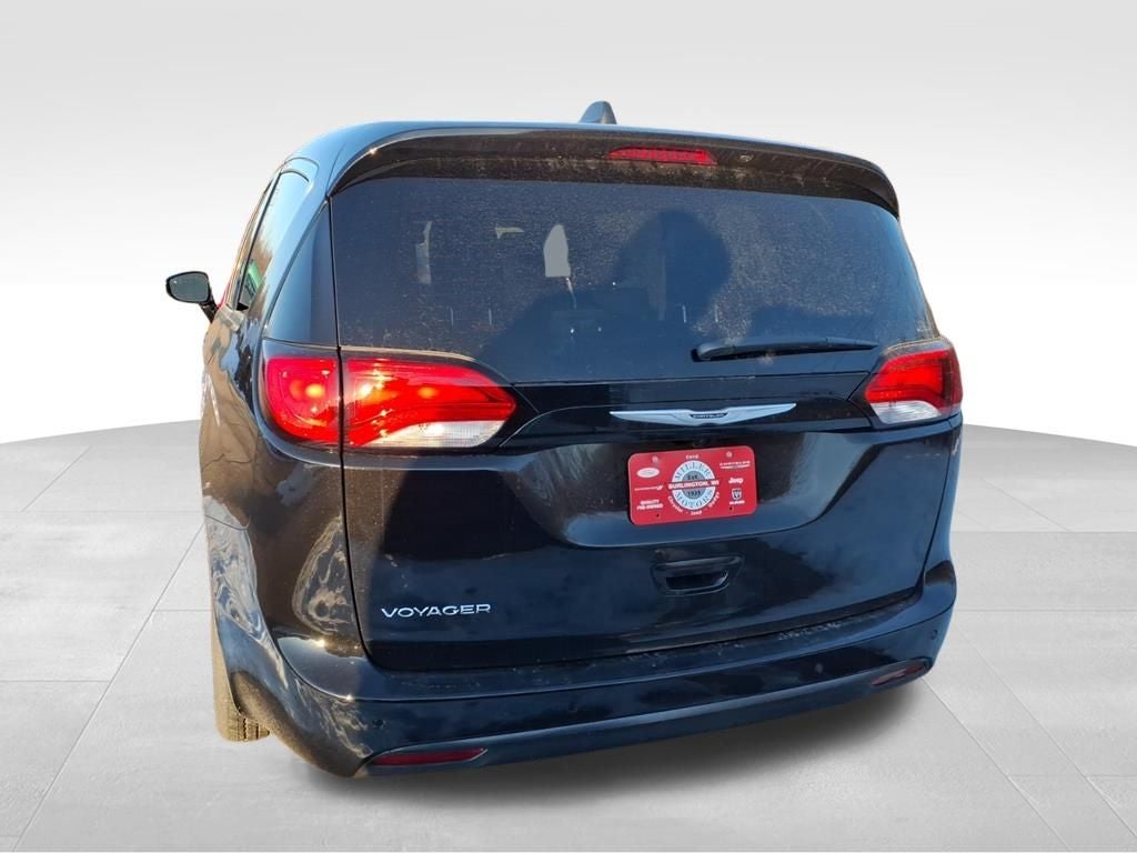 2026 Chrysler Voyager VOYAGER LX