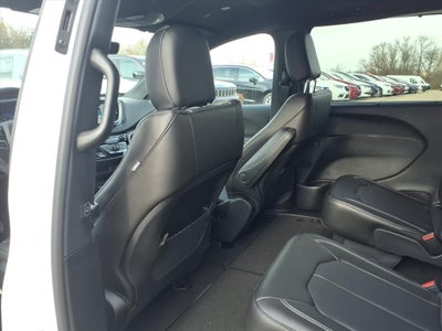 2026 Chrysler Voyager VOYAGER LX