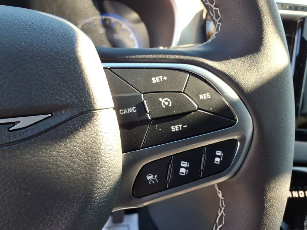 2027 Chrysler Pacifica PACIFICA LX