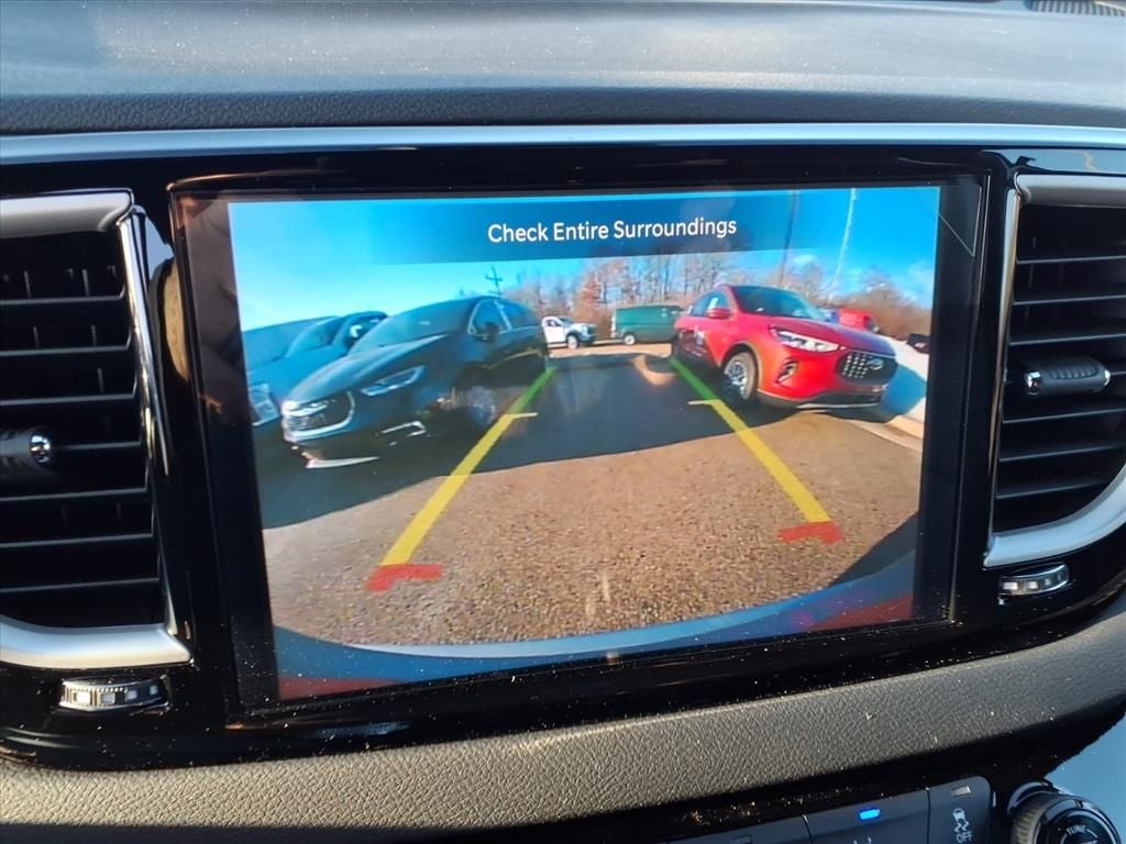 2026 Chrysler Voyager VOYAGER LX