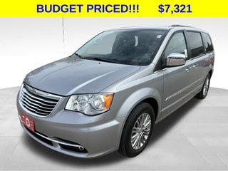 2013 Chrysler Town &amp; Country Touring-L