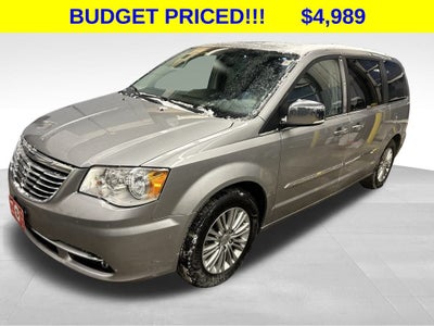 2016 Chrysler Town & Country Touring-L Anniversary Edition