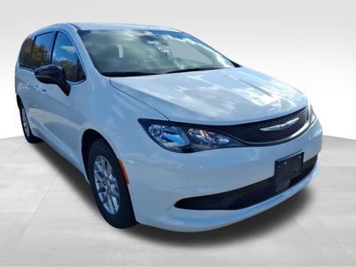 2026 Chrysler Voyager VOYAGER LX