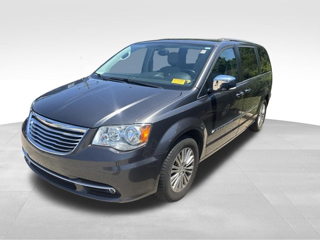 2016 Chrysler Town & Country Touring-L Anniversary Edition