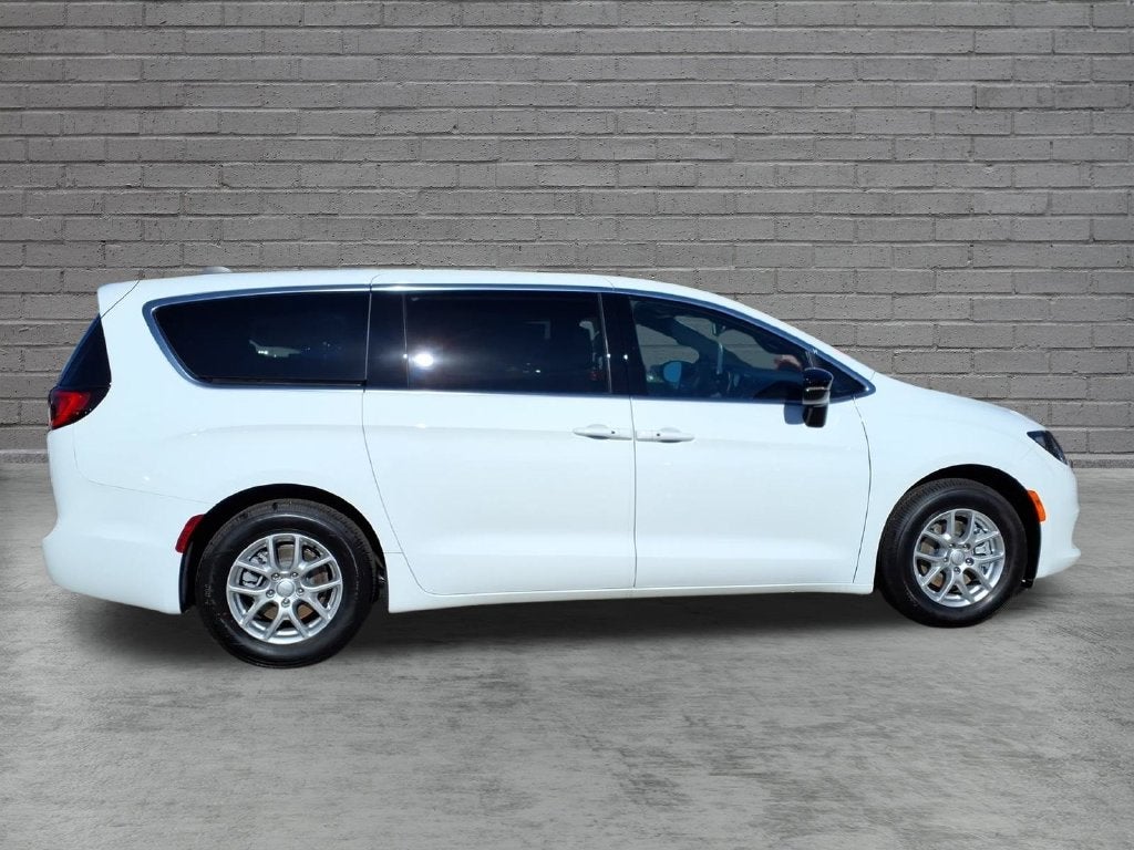 2027 Chrysler Pacifica PACIFICA LX