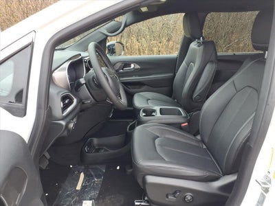 2026 Chrysler Voyager VOYAGER LX