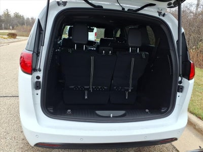 2026 Chrysler Voyager VOYAGER LX