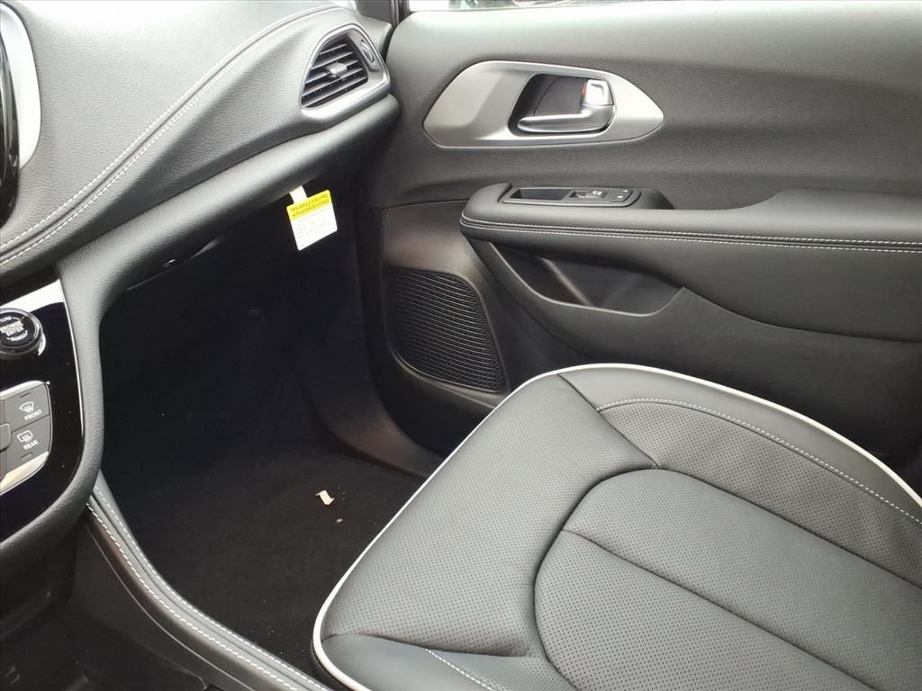 2026 Chrysler Pacifica PACIFICA LIMITED