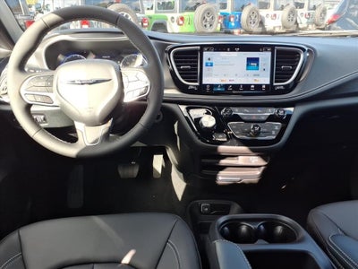 2026 Chrysler Pacifica PACIFICA SELECT AWD