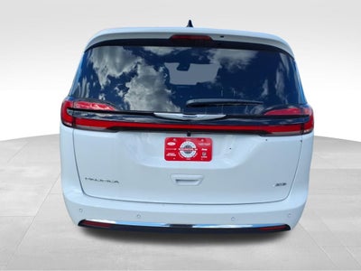 2026 Chrysler Pacifica PACIFICA SELECT AWD