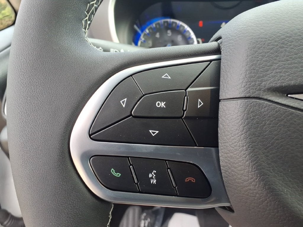 2027 Chrysler Pacifica PACIFICA SELECT AWD