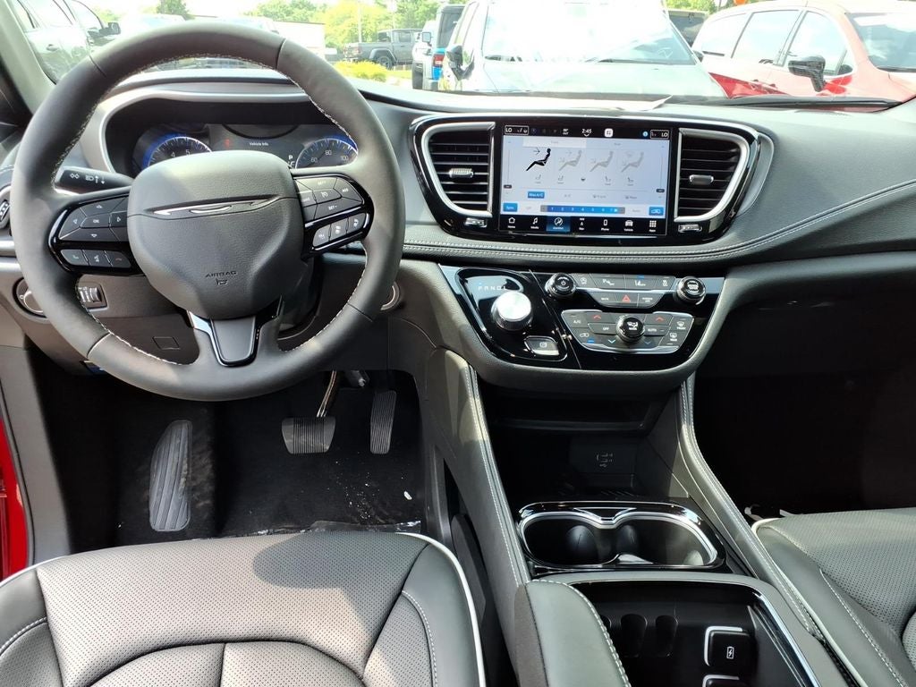 2027 Chrysler Pacifica Limited