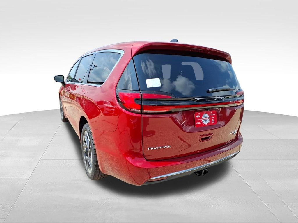 2027 Chrysler Pacifica Limited