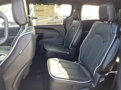 2026 Chrysler Pacifica PACIFICA LIMITED AWD