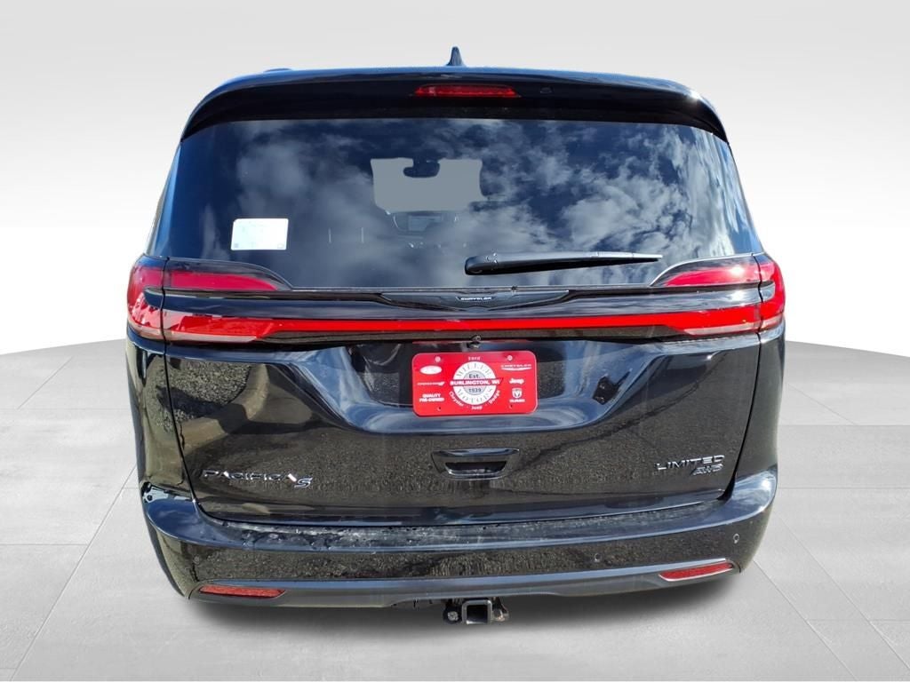 2026 Chrysler Pacifica PACIFICA LIMITED AWD