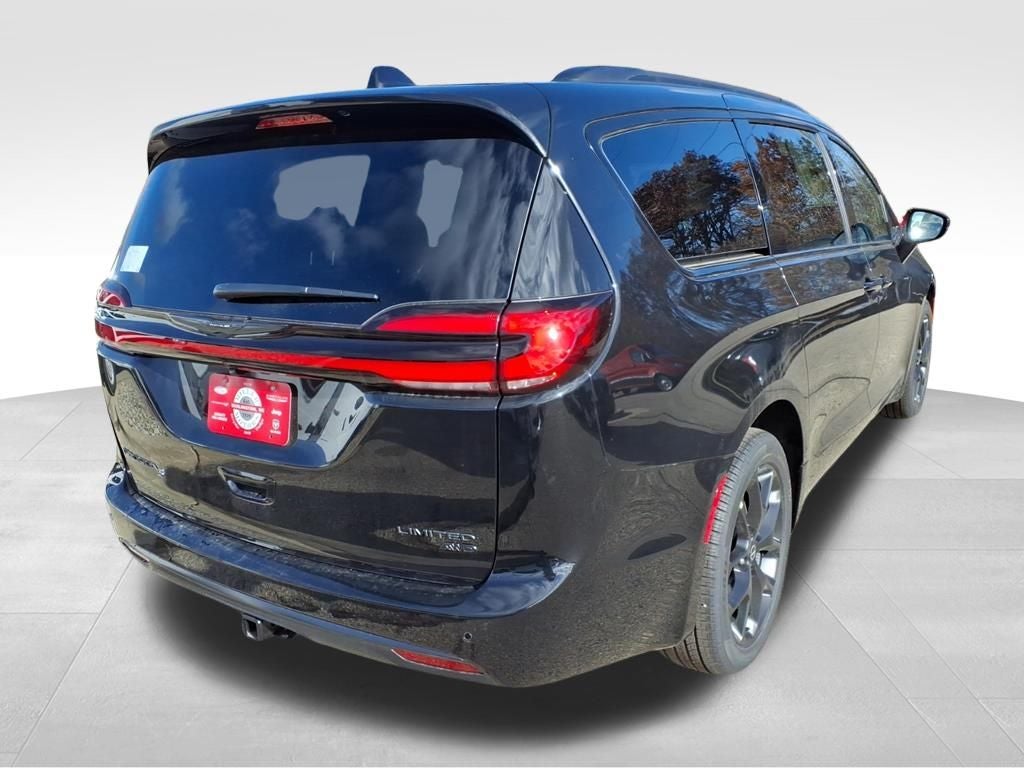 2026 Chrysler Pacifica PACIFICA LIMITED AWD