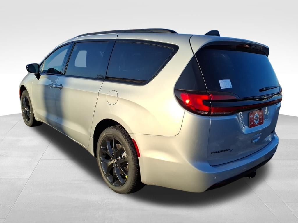 2026 Chrysler Pacifica PACIFICA LIMITED AWD