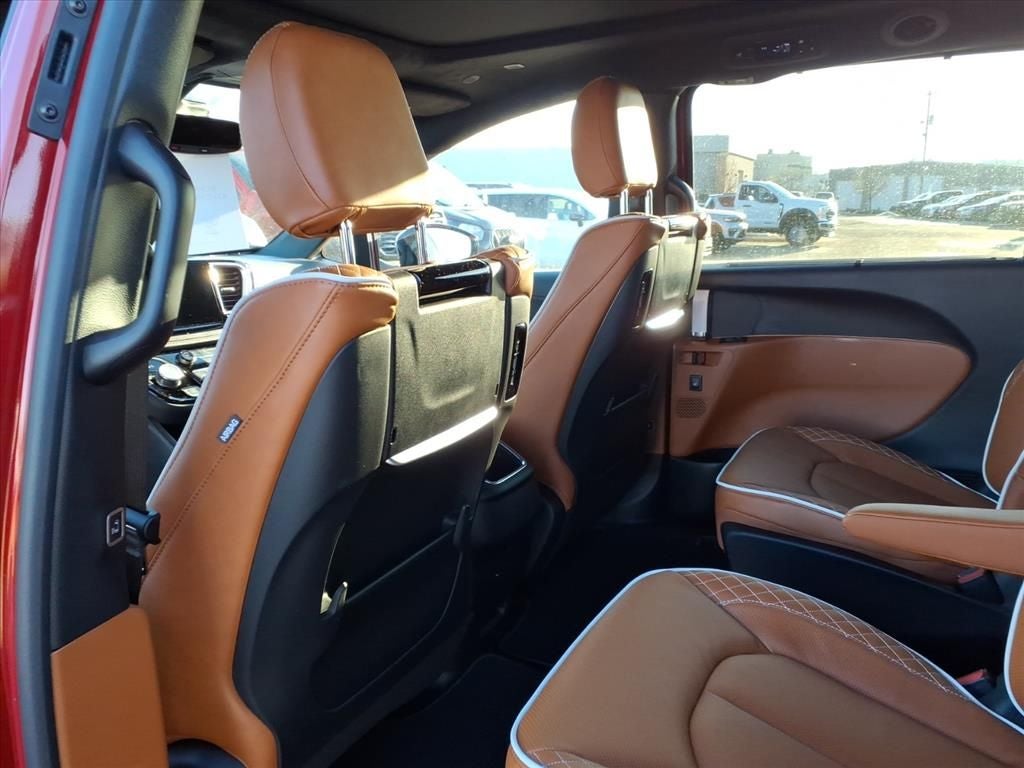 2026 Chrysler Pacifica PACIFICA PINNACLE AWD