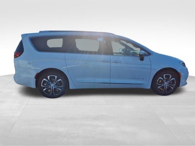 2026 Chrysler Pacifica PACIFICA PINNACLE AWD