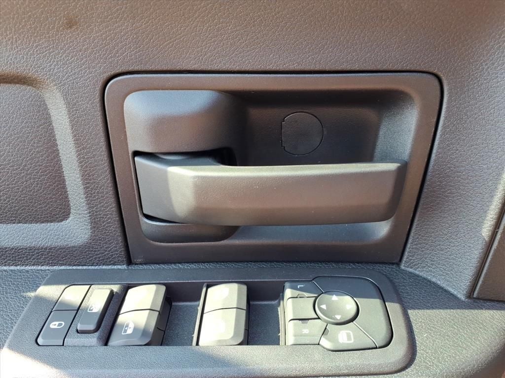 2026 RAM Ram 3500 RAM 3500 TRADESMAN CREW CAB 4X4 6'4' BOX