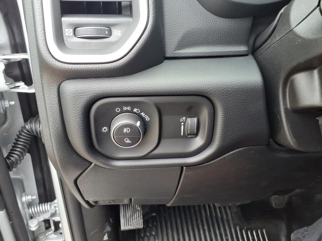 2026 RAM Ram 3500 RAM 3500 BIG HORN CREW CAB 4X4 6'4' BOX