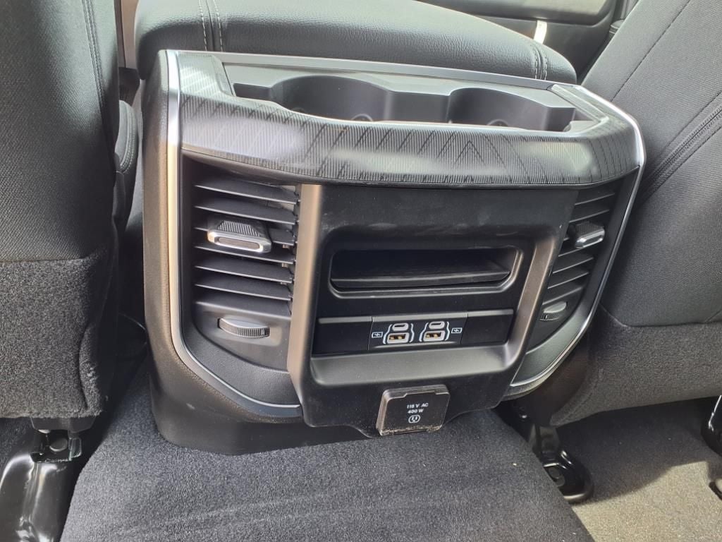 2025 RAM 3500 Big Horn Crew Cab 4x4 6'4' Box