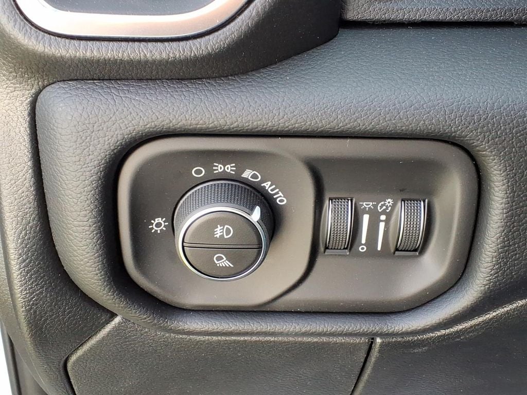 2026 RAM Ram 3500 RAM 3500 LARAMIE MEGA CAB 4X4 6'4' BOX