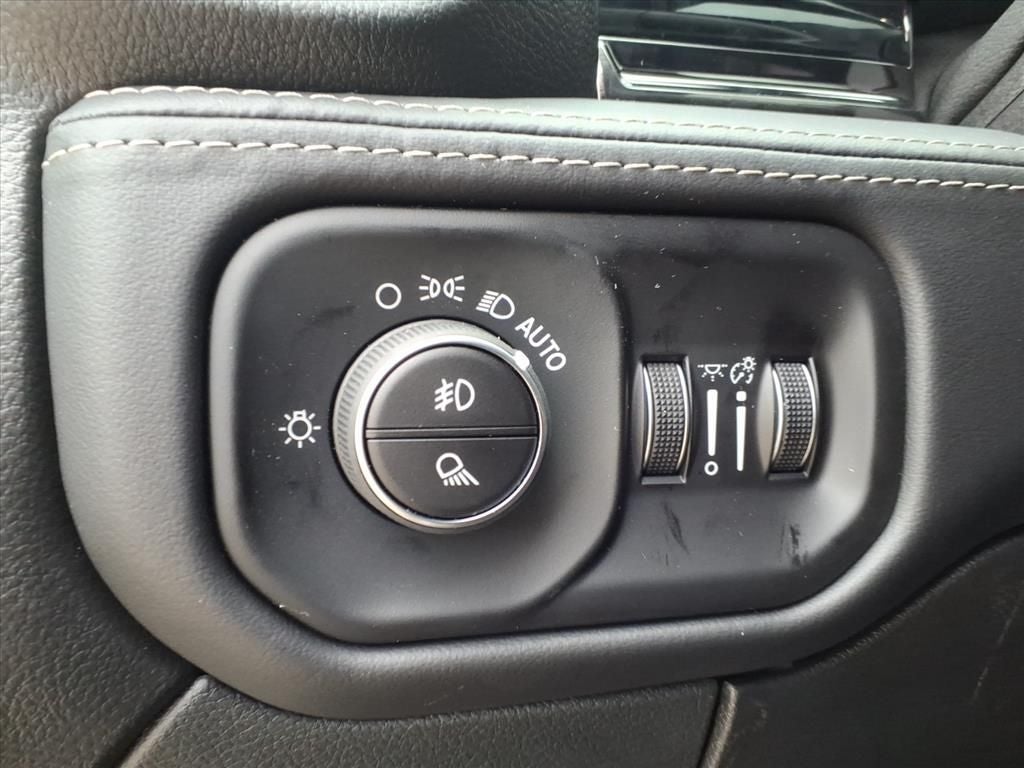 2026 RAM Ram 3500 RAM 3500 LIMITED CREW CAB 4X4 8' BOX