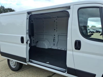 2026 RAM Ram ProMaster RAM PROMASTER 2500 TRADESMAN CARGO VAN LOW ROOF 136' WB