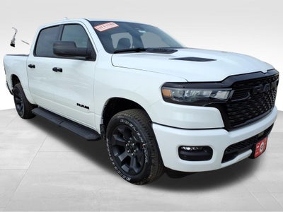 2026 RAM Ram 1500 RAM 1500 EXPRESS CREW CAB 4X4 5'7' BOX