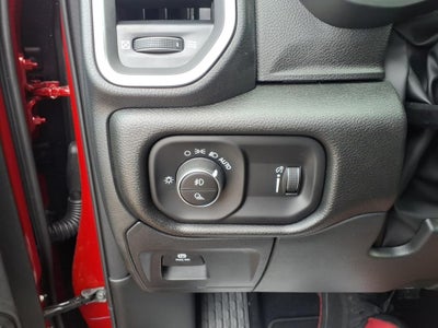 2026 RAM Ram 1500 RAM 1500 EXPRESS CREW CAB 4X4 5'7' BOX