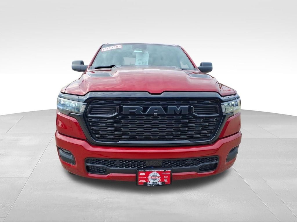 2026 RAM Ram 1500 RAM 1500 EXPRESS CREW CAB 4X4 5'7' BOX