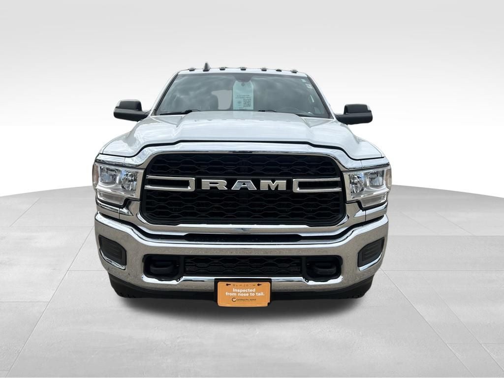 2022 RAM 2500 Tradesman Crew Cab 4x4 6'4' Box