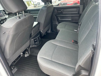 2022 RAM 2500 Tradesman Crew Cab 4x4 6'4' Box