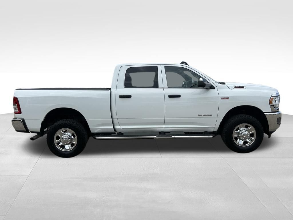 2022 RAM 2500 Tradesman Crew Cab 4x4 6'4' Box