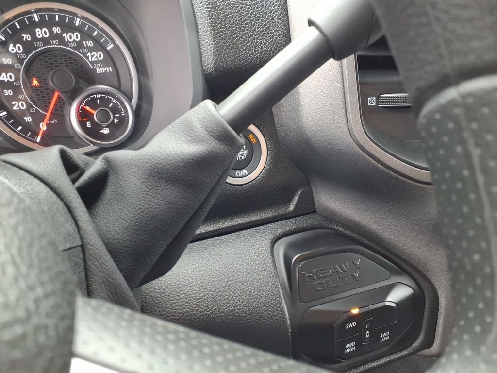 2026 RAM Ram 2500 RAM 2500 BLACK EXPRESS CREW CAB 4X4 6'4' BOX