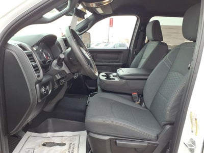 2026 RAM Ram 2500 RAM 2500 BLACK EXPRESS CREW CAB 4X4 6'4' BOX