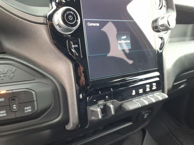 2026 RAM Ram 2500 RAM 2500 BLACK EXPRESS CREW CAB 4X4 6'4' BOX