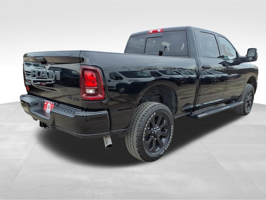 2026 RAM Ram 2500 RAM 2500 BLACK EXPRESS CREW CAB 4X4 6'4' BOX