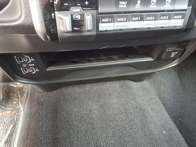 2026 RAM Ram 2500 RAM 2500 BLACK EXPRESS CREW CAB 4X4 8' BOX