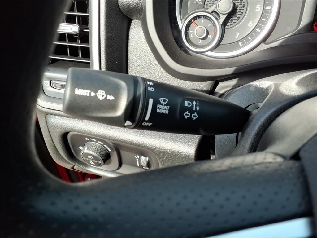 2026 RAM Ram 2500 RAM 2500 BLACK EXPRESS CREW CAB 4X4 8' BOX