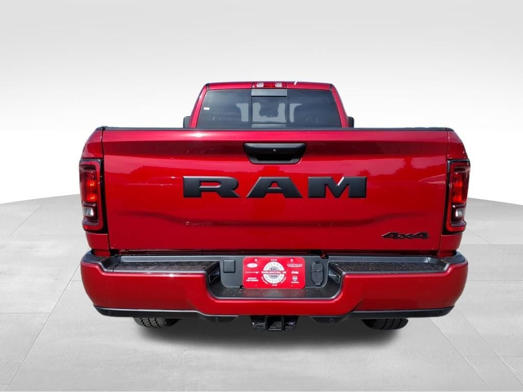 2026 RAM Ram 2500 RAM 2500 BLACK EXPRESS CREW CAB 4X4 8' BOX