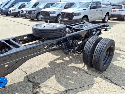 2026 RAM Ram 5500 Chassis Cab RAM 5500 TRADESMAN CHASSIS REGULAR CAB 4X4 84' CA