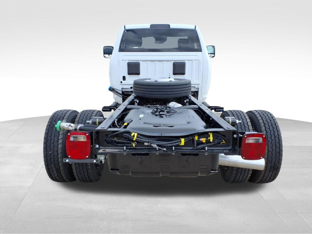 2026 RAM Ram 5500 Chassis Cab RAM 5500 TRADESMAN CHASSIS REGULAR CAB 4X4 84' CA