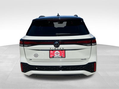 2025 Volkswagen Tiguan 2.0T SE R-Line Black