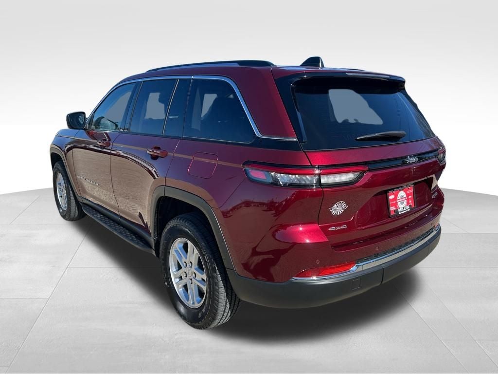 2023 Jeep Grand Cherokee Laredo