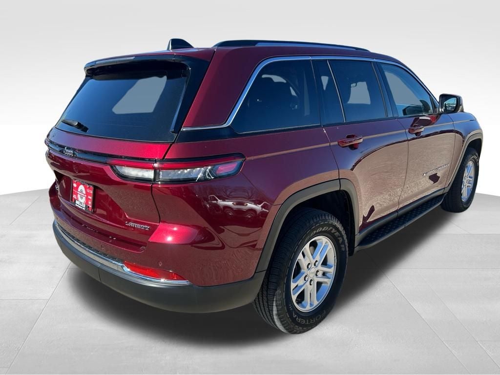 2023 Jeep Grand Cherokee Laredo