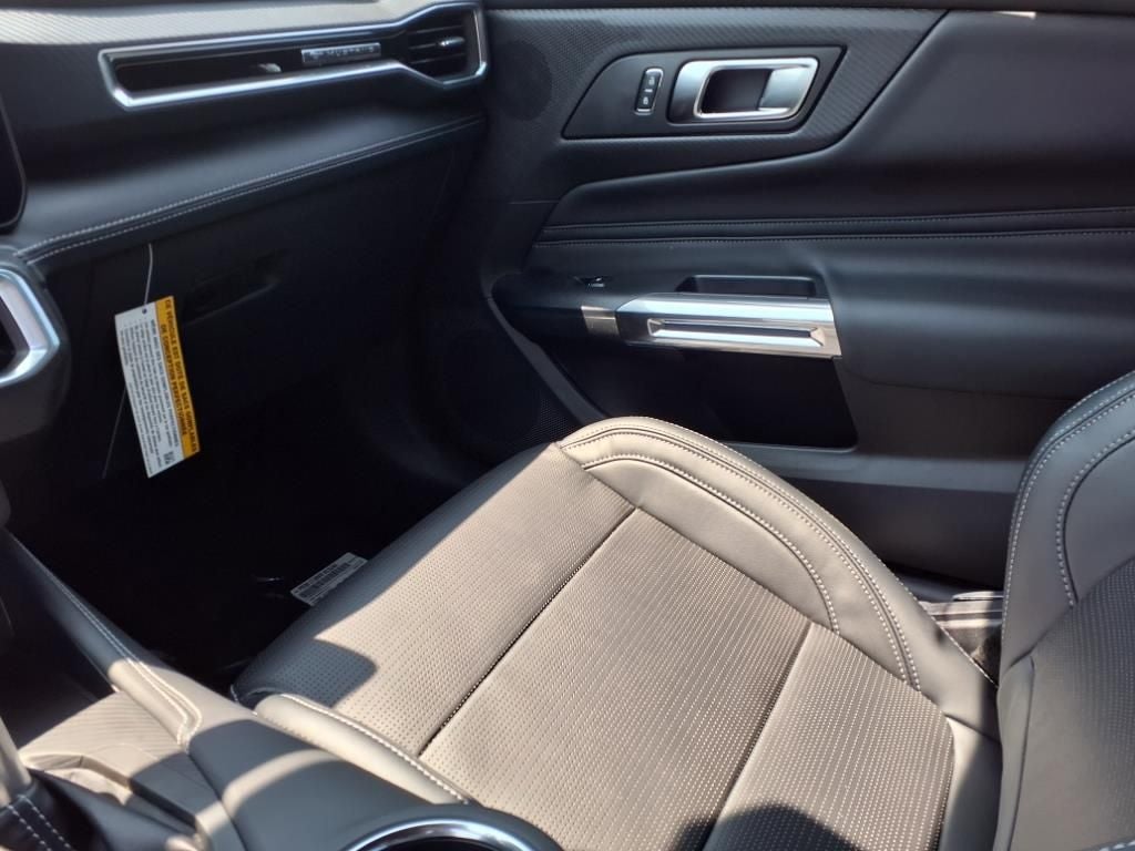 2025 Ford Mustang EcoBoost Premium