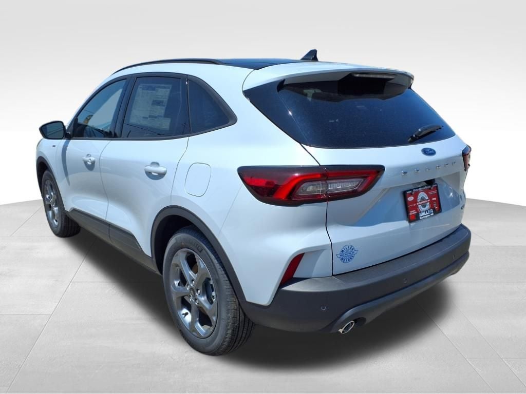 2025 Ford Escape Hybrid ST-Line