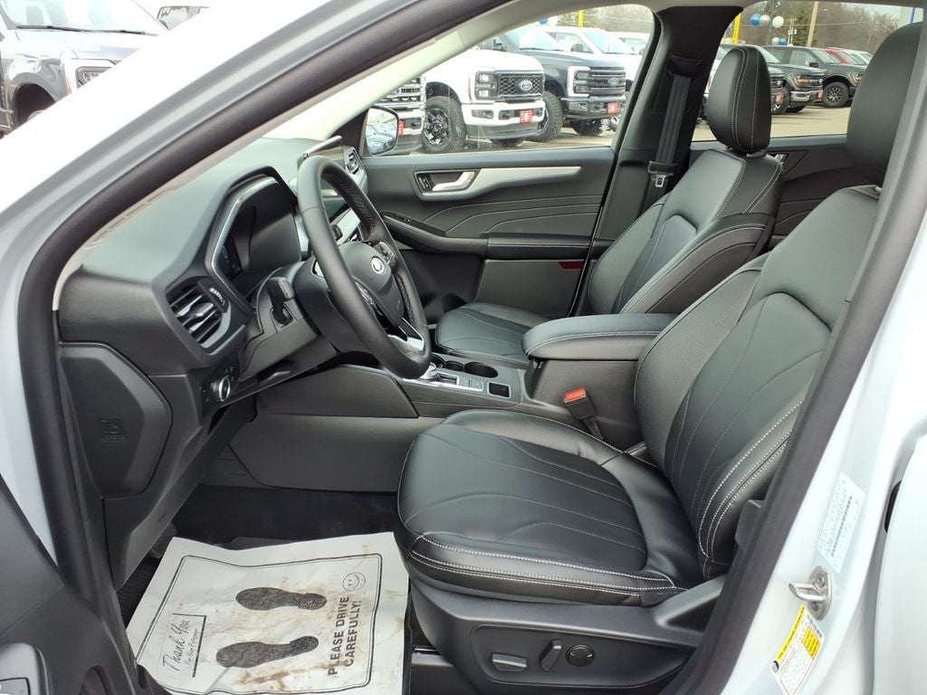 2026 Ford Escape Platinum